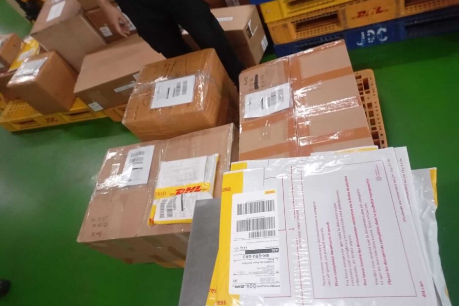 Jasa Kirim Paket Luar Negeri Cepat di Bandung