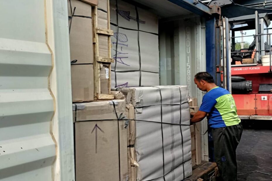 Jasa Pengiriman Barang ke Luar Negeri DHL Di Medan