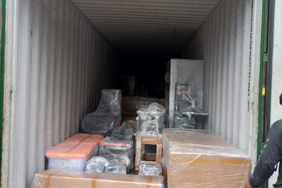 Jasa Kirim Barang ke Luar Negeri DHL di Cilacap