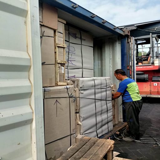 Jasa Pengiriman Barang ke Luar Negeri DHL Di Medan